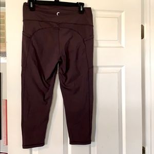 Zyia Capri Workout Pants